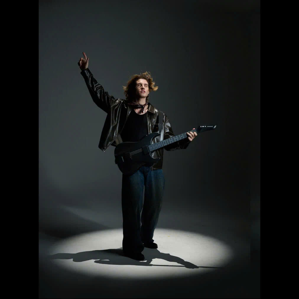 Đàn Guitar AeroBand AG01