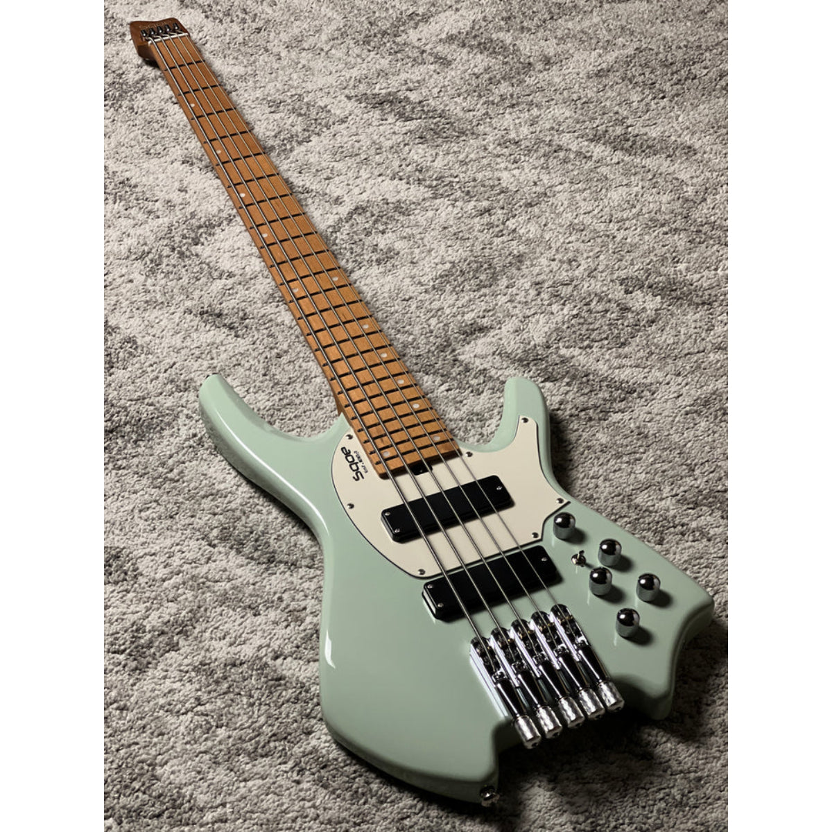 Đàn Guitar Bass 5 Dây Sqoe SBWT750, Surf Green