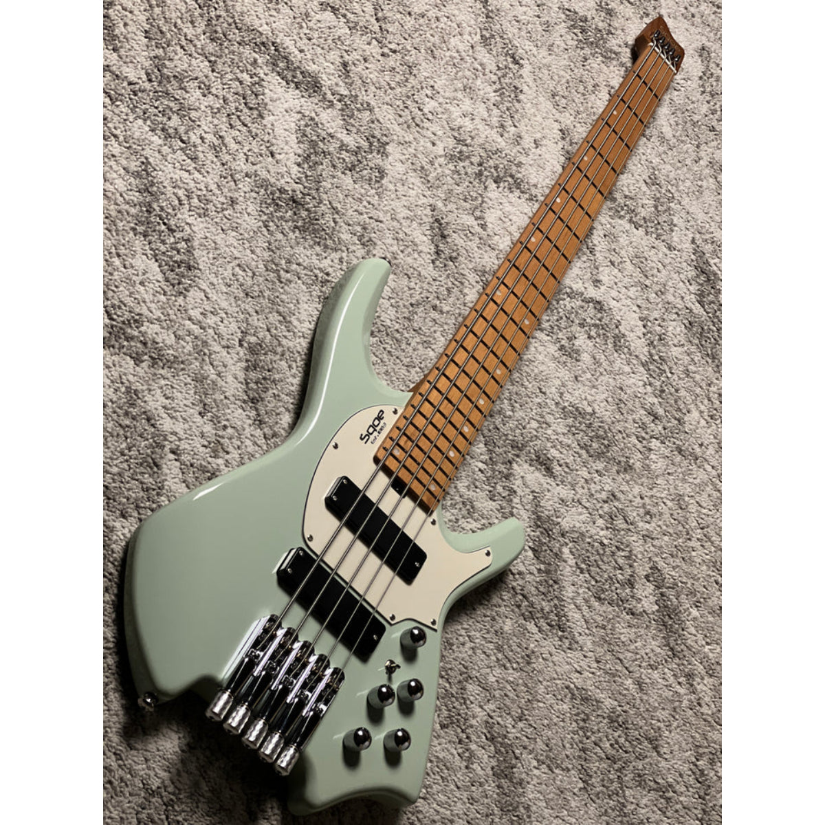 Đàn Guitar Bass 5 Dây Sqoe SBWT750, Surf Green