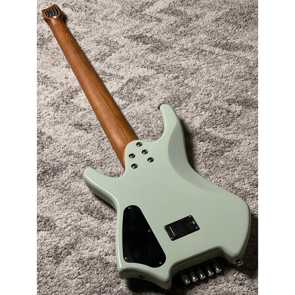 Đàn Guitar Bass 5 Dây Sqoe SBWT750, Surf Green