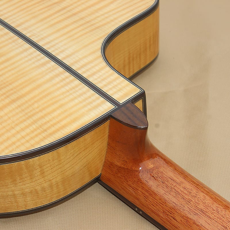 Đàn Guitar Classic Martinez MC98S CE