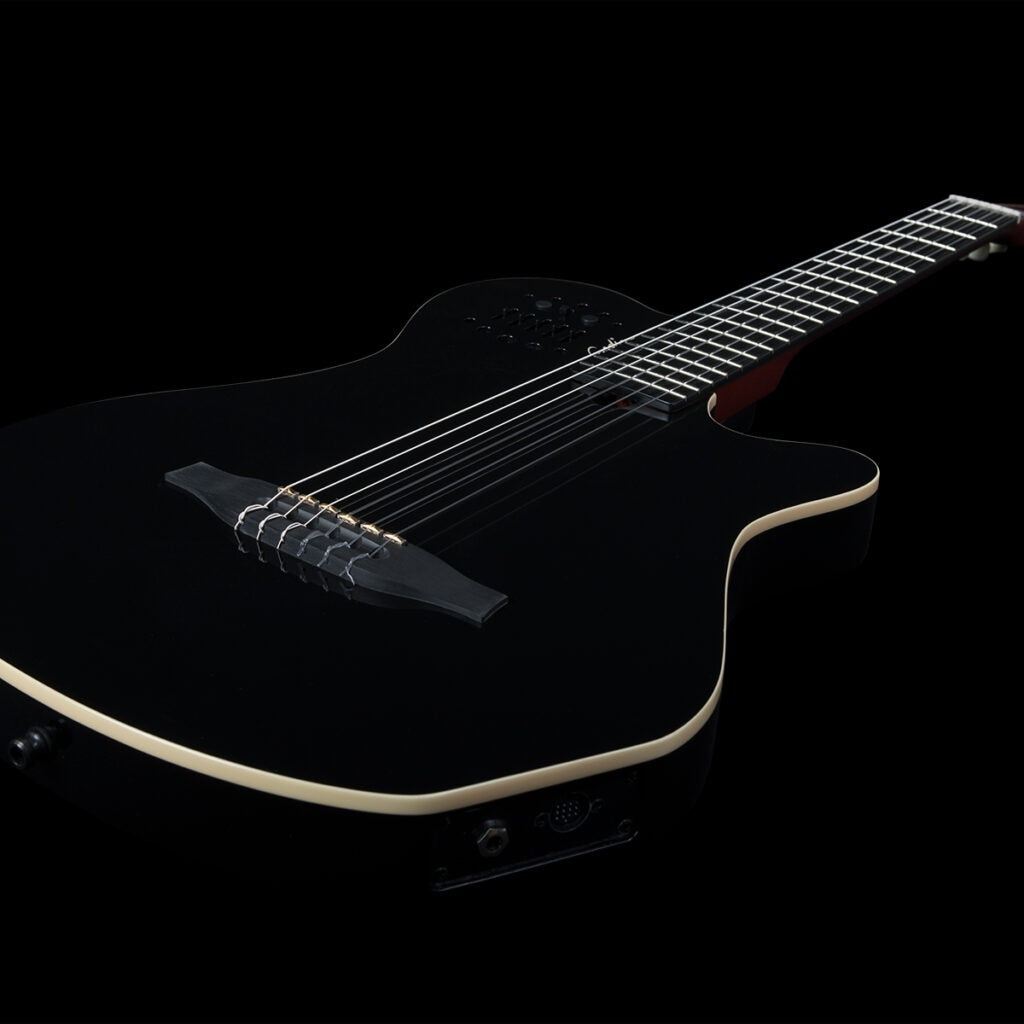 Đàn Guitar Silent Classic Godin ACS Grand Concert Black Limited Edition