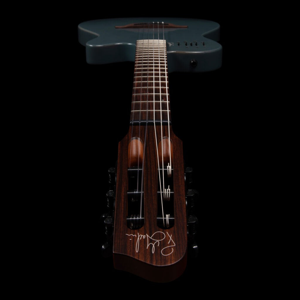 Đàn Guitar Silent Classic Godin Multiac Mundial, Arctik Blue