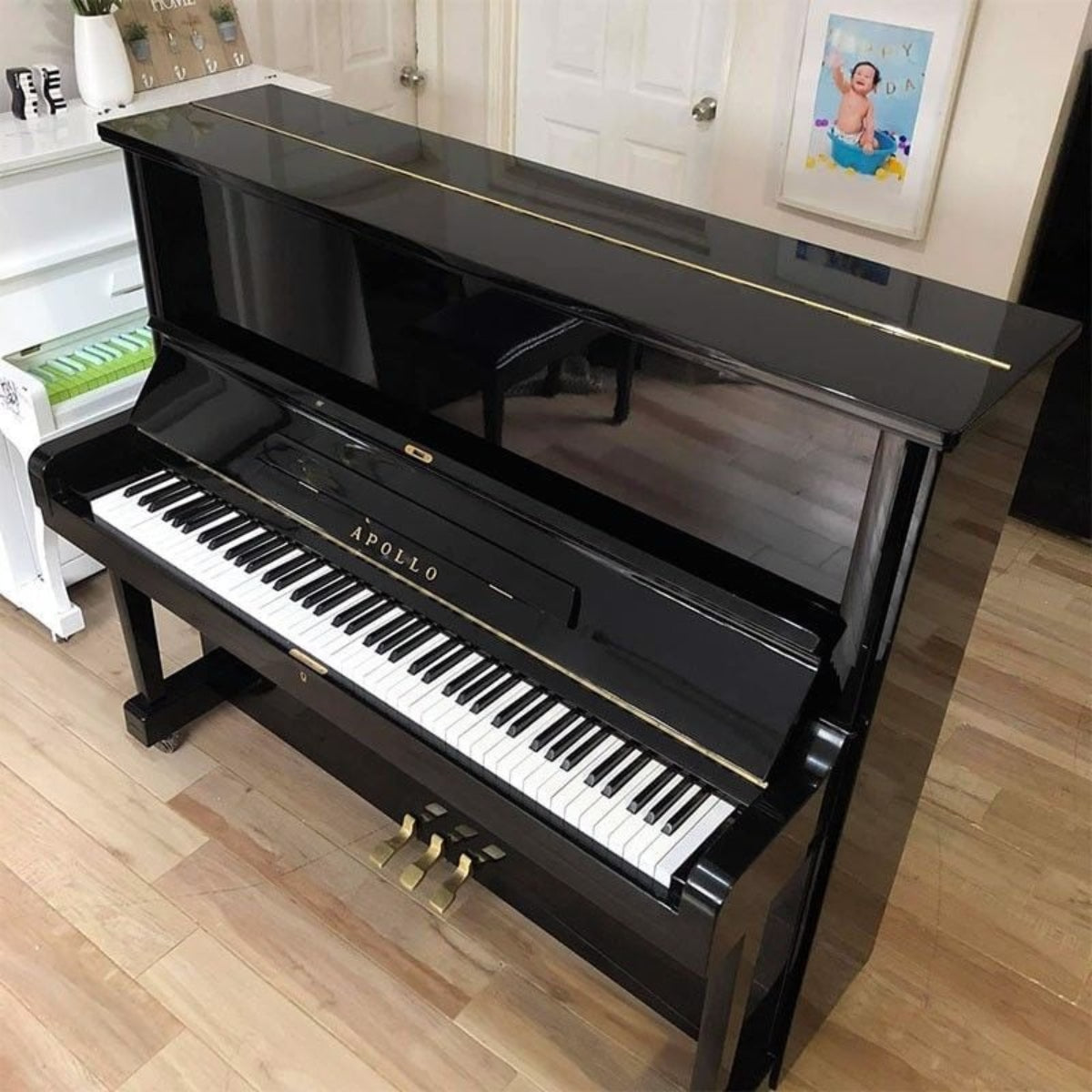 Đàn Piano Cơ Upright Apollo A8