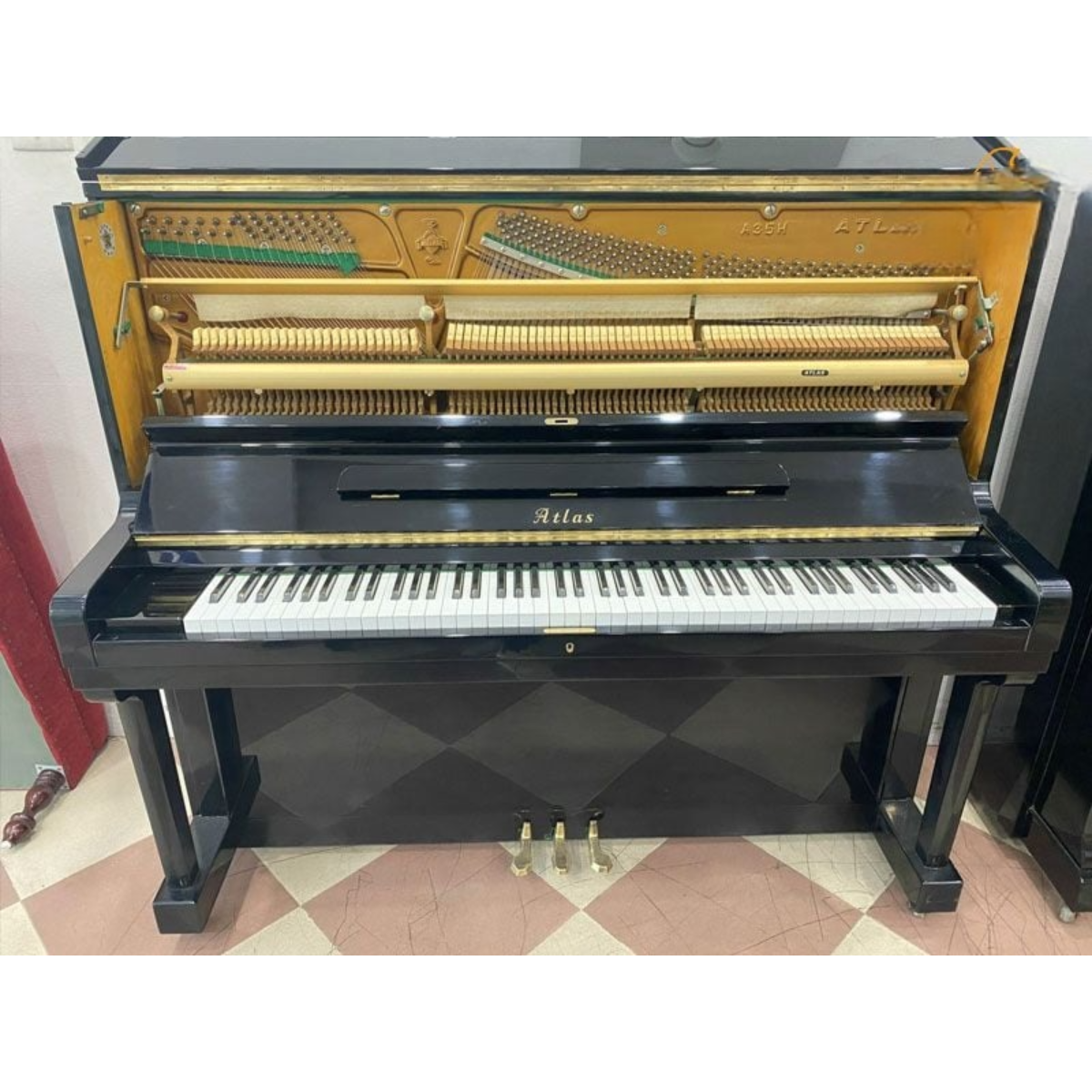 Đàn Piano Cơ Upright Atlas A35H