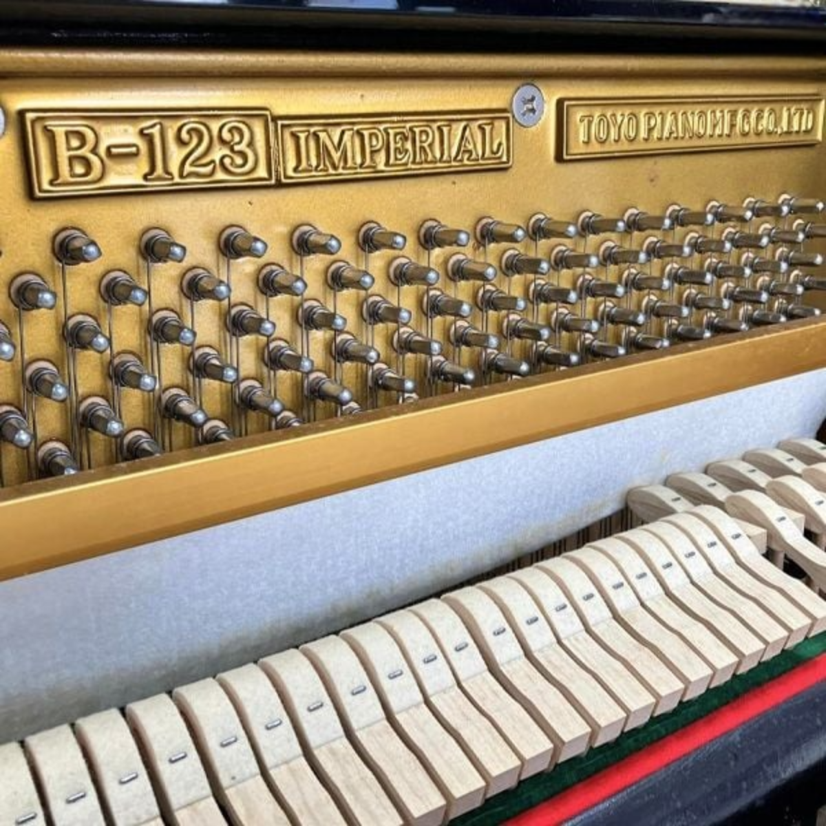 Đàn Piano Cơ Upright Ballindamm B123