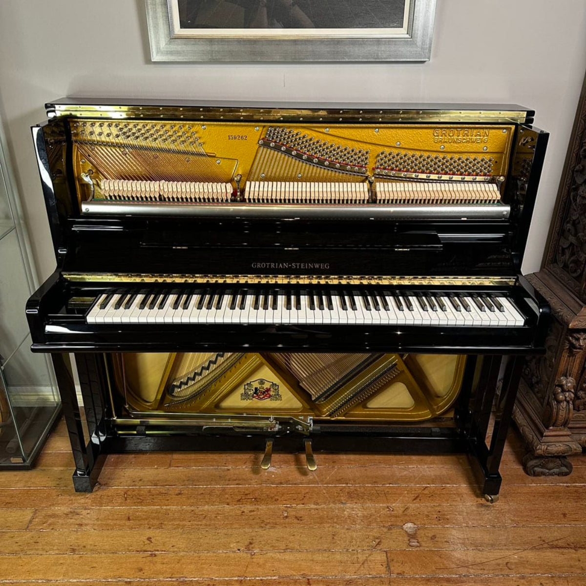 Đàn Piano Cơ Upright Grotrian G124