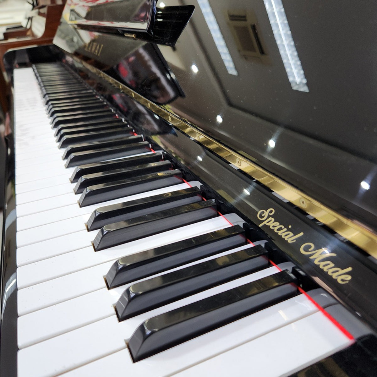 Đàn Piano Cơ Upright Kawai DS65