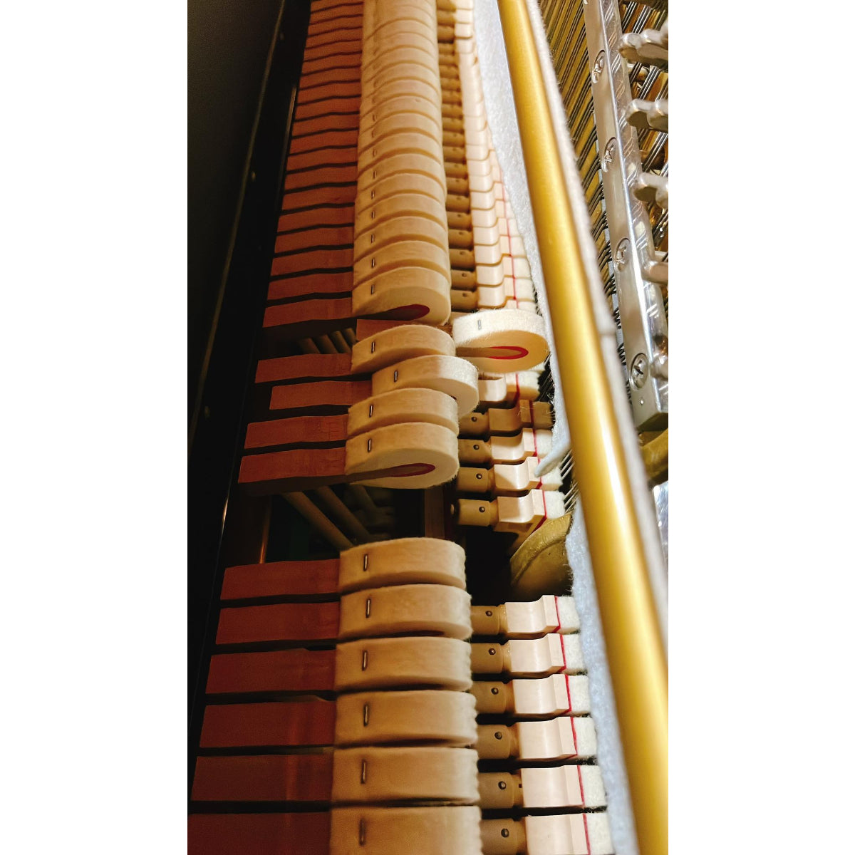 Đàn Piano Cơ Upright Kawai K70