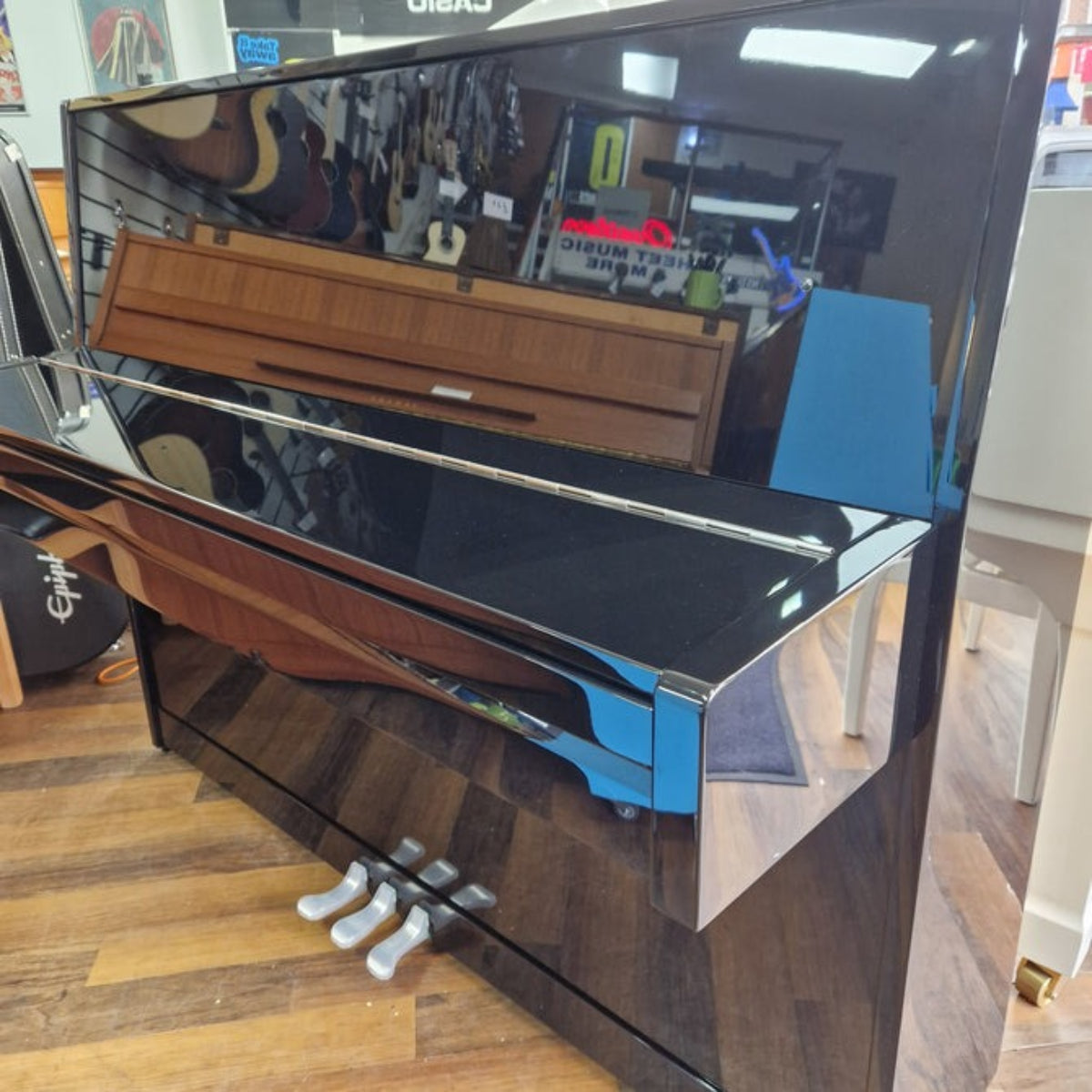 Đàn Piano Cơ Upright Ritmüller EU112S