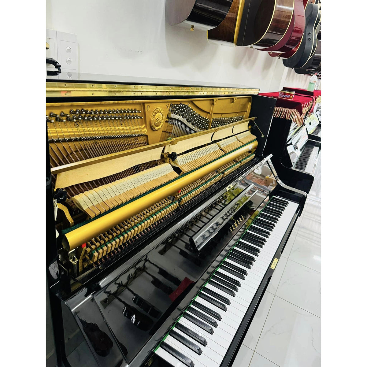 Đàn Piano Cơ Upright Yamaha UX - Qua Sử Dụng