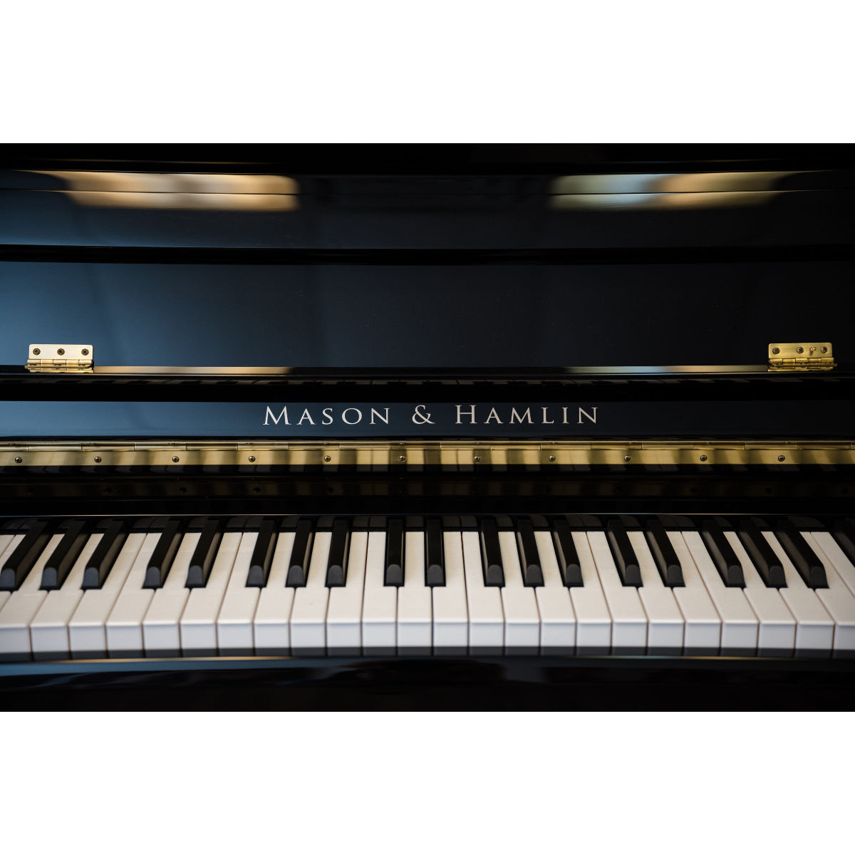 Đàn Piano Cơ Uprright Mason & Hamlin MHC120U