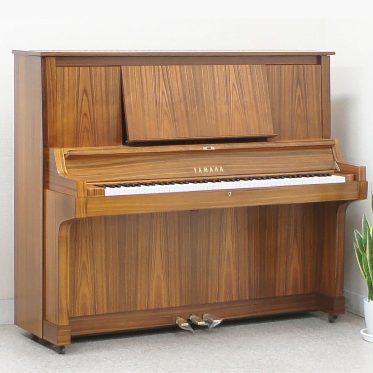 Đàn Piano Cơ Yamaha W101 - Qua Sử Dụng