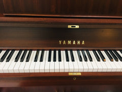 Đàn Piano Cơ Yamaha W102 