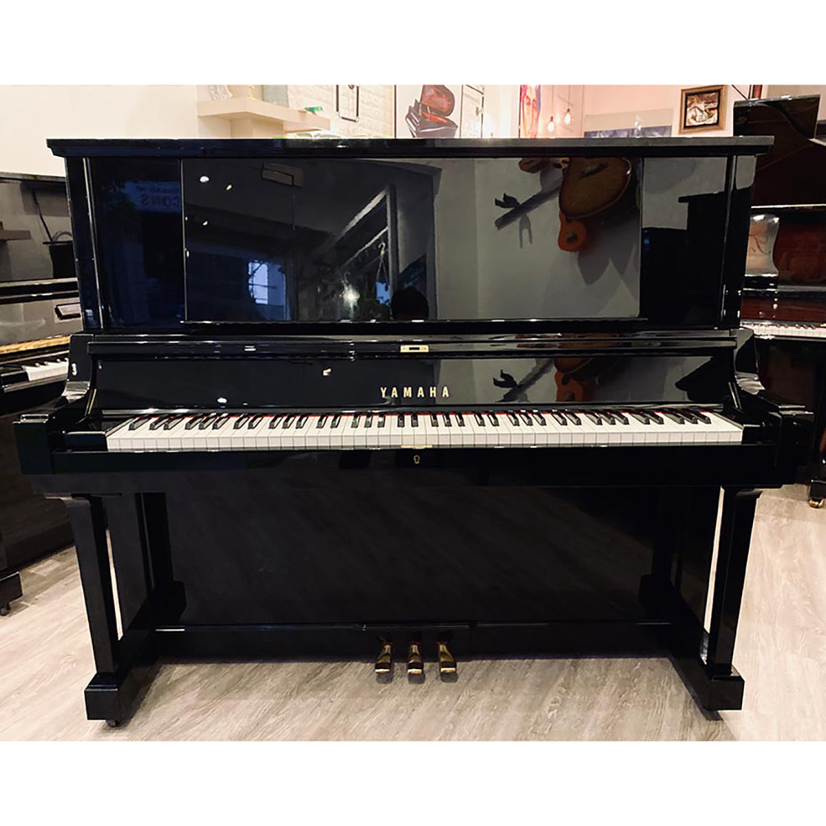 Đàn Piano Cơ Yamaha YUA