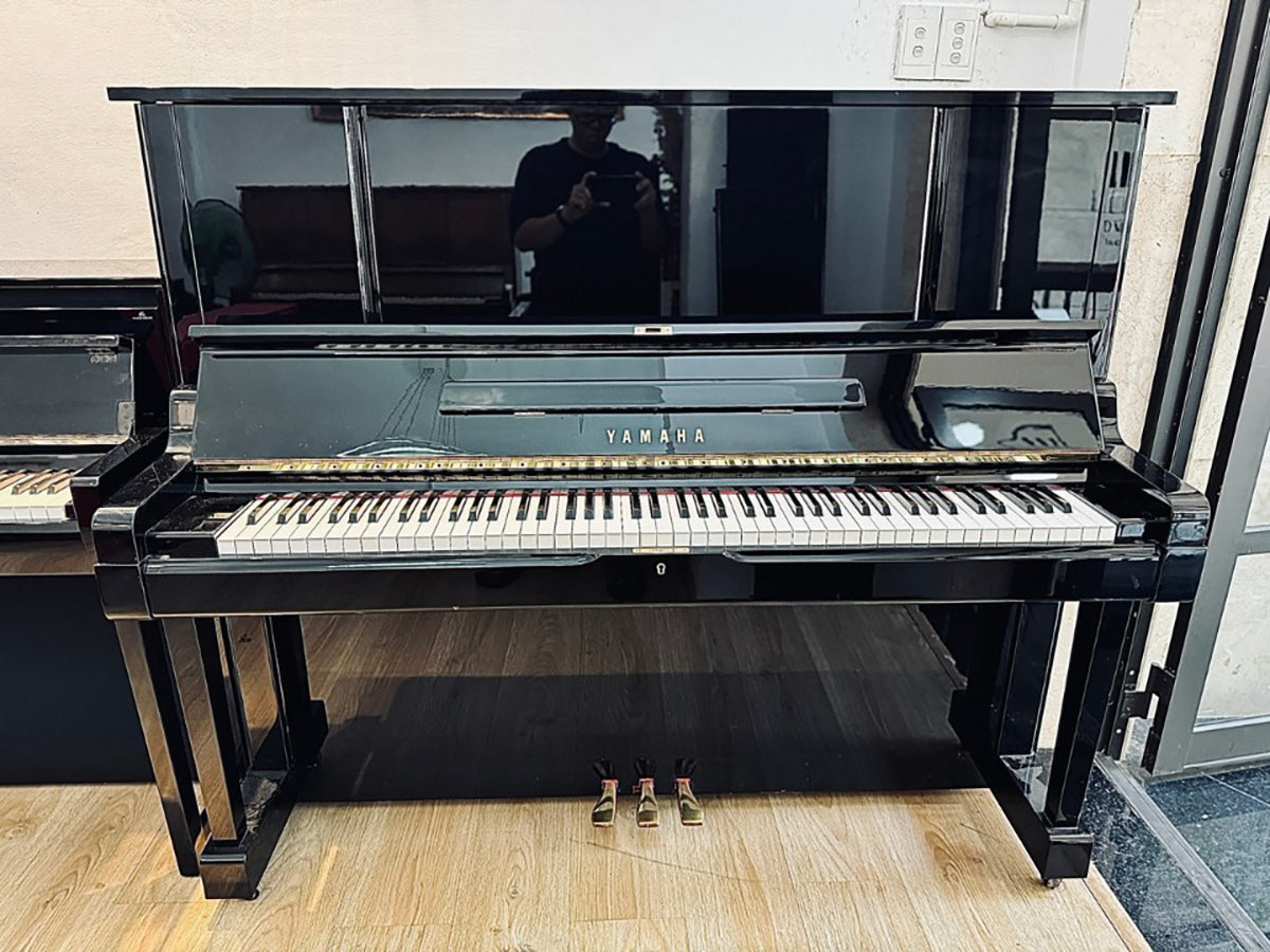 Đàn Piano Cơ Yamaha YUX bản Super U3 khung chữ X màu đen bóng