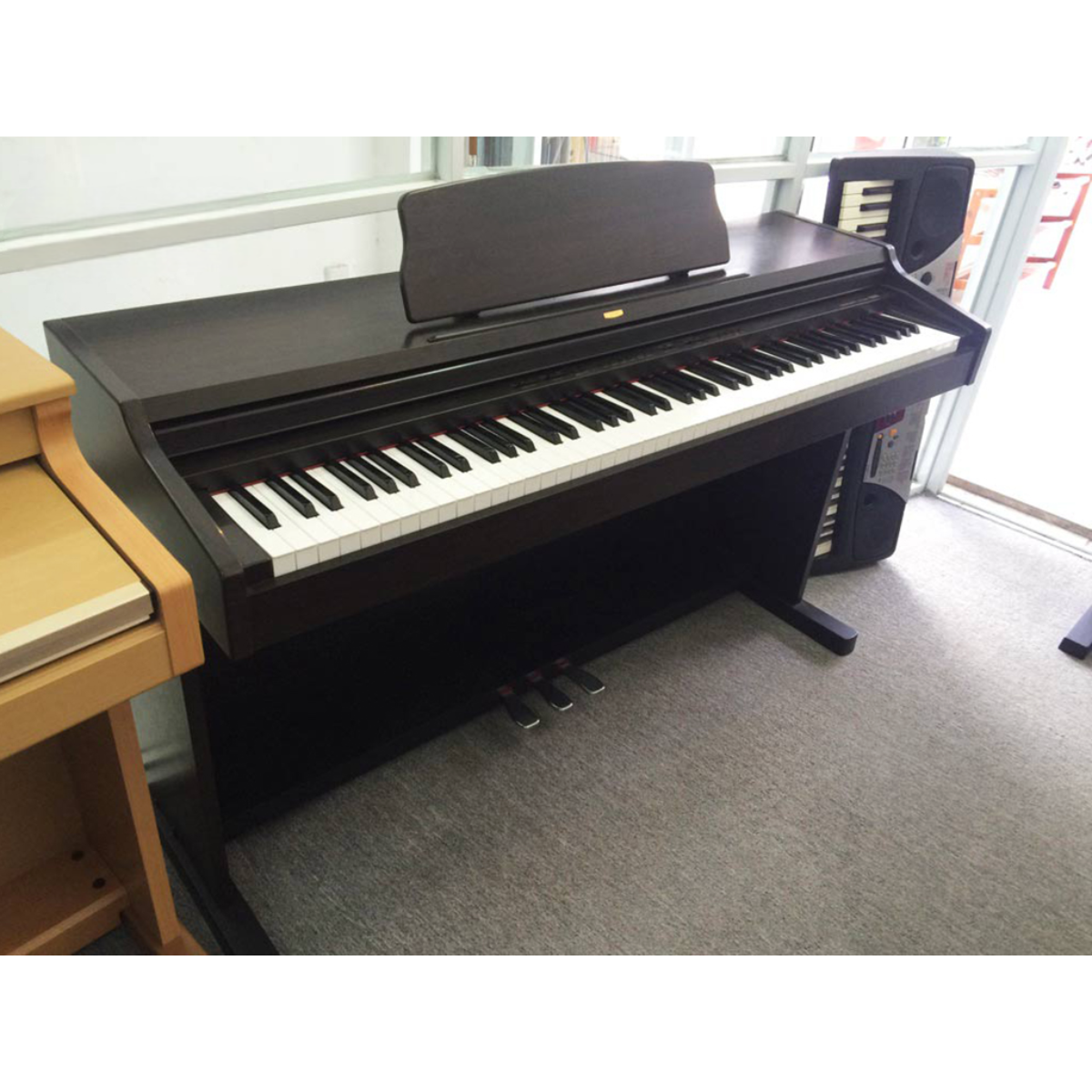 Đàn Piano Điện Korg FC300