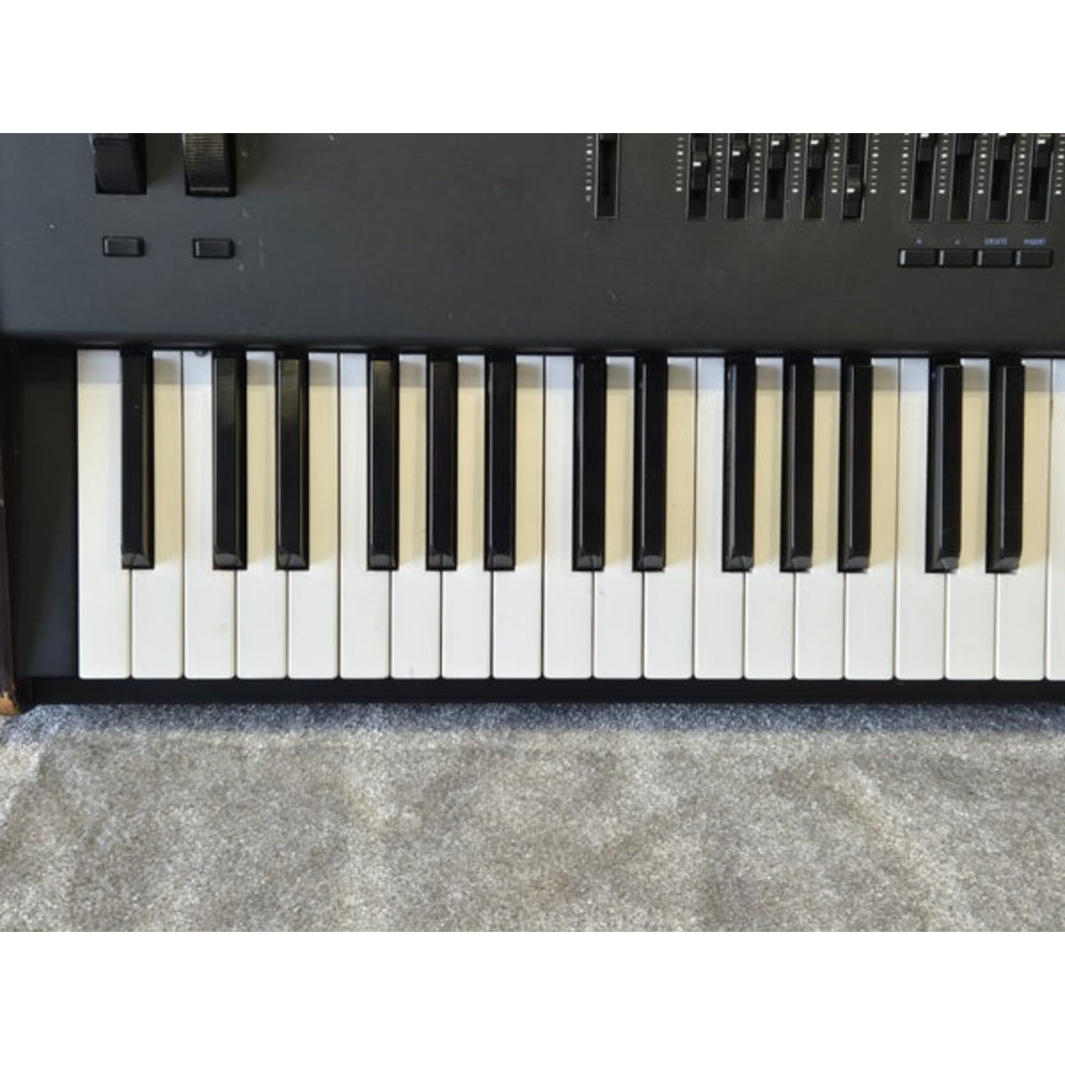 Đàn Piano Điện Korg SGproX
