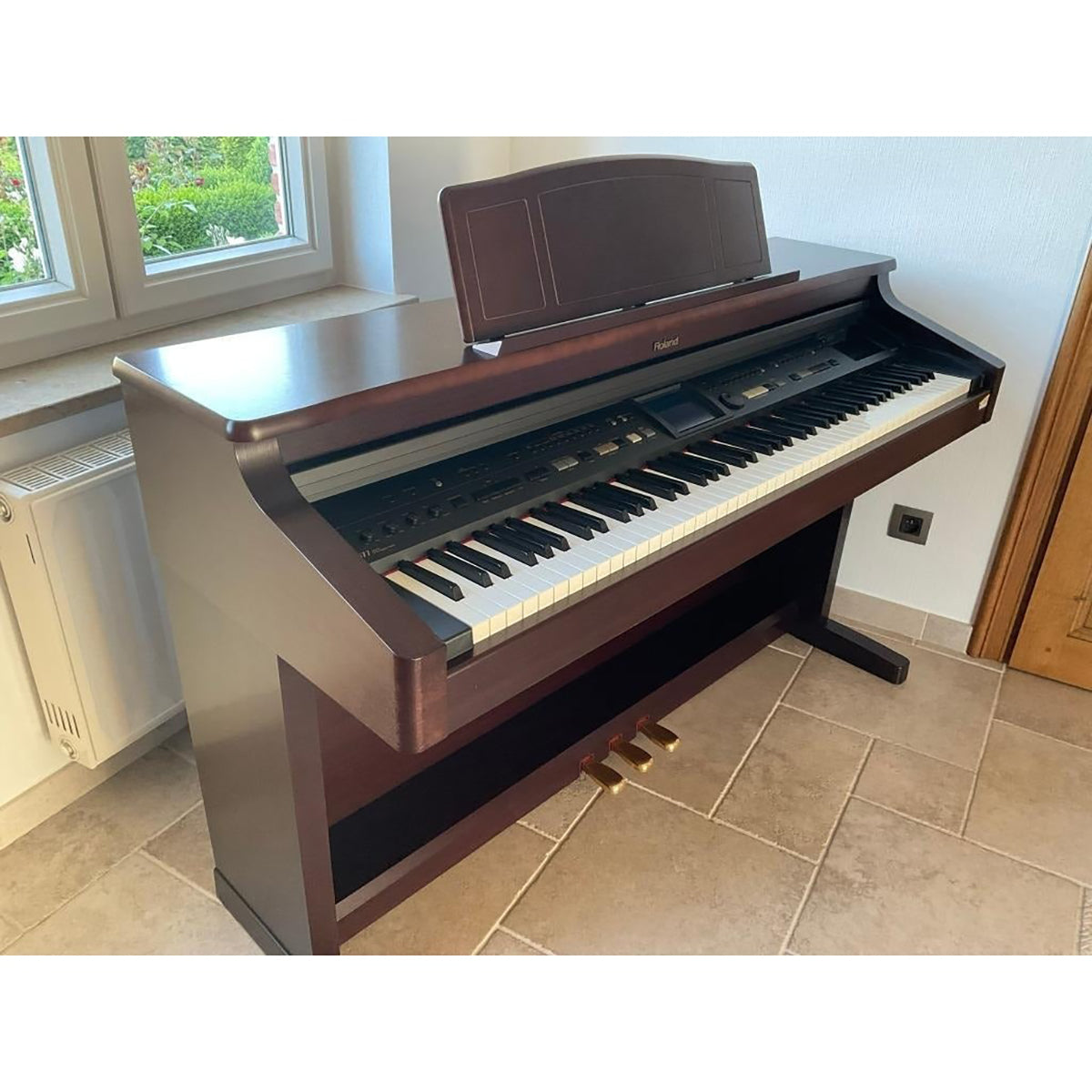 Đàn Piano Điện Roland KR577