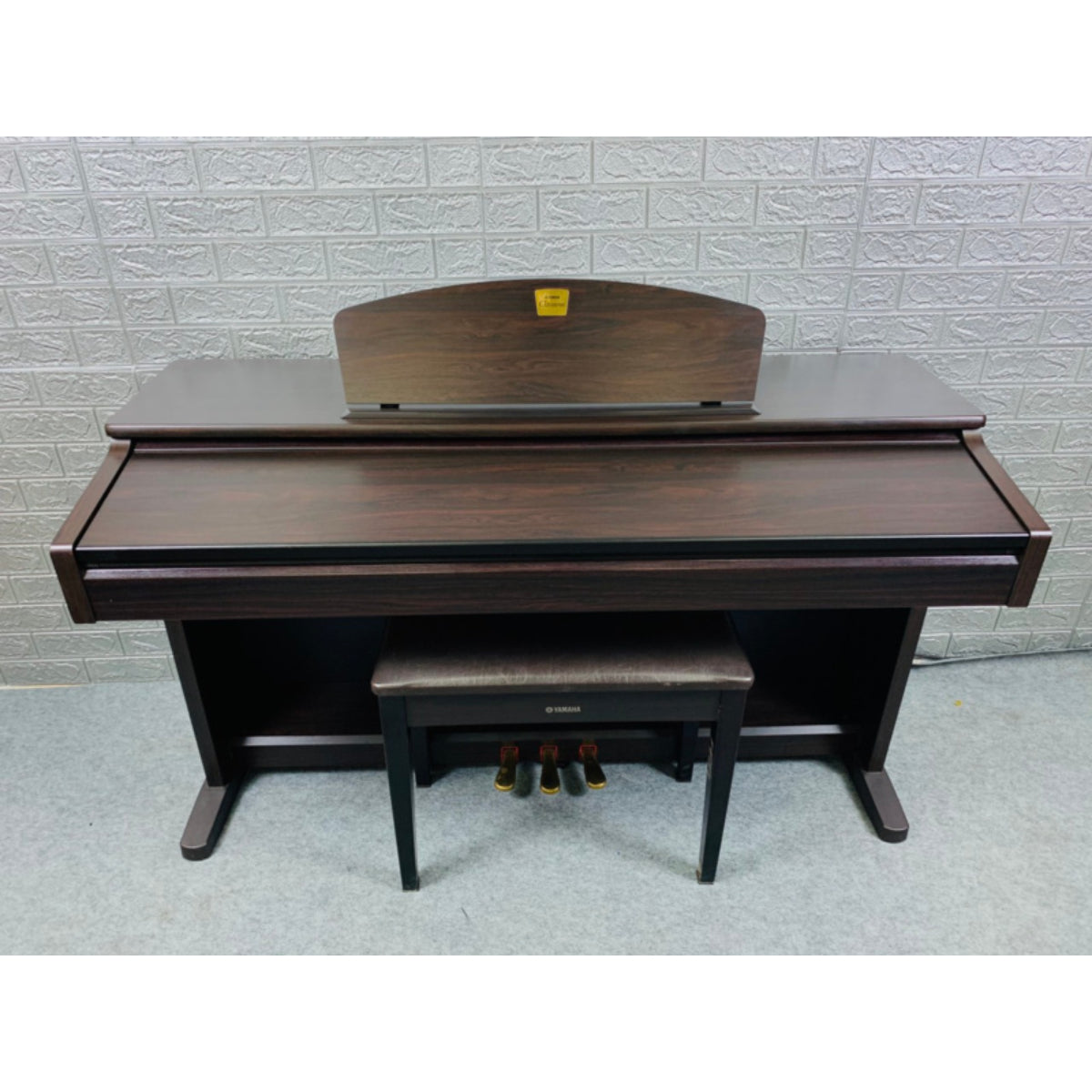 Đàn Piano Điện Yamaha CVP201