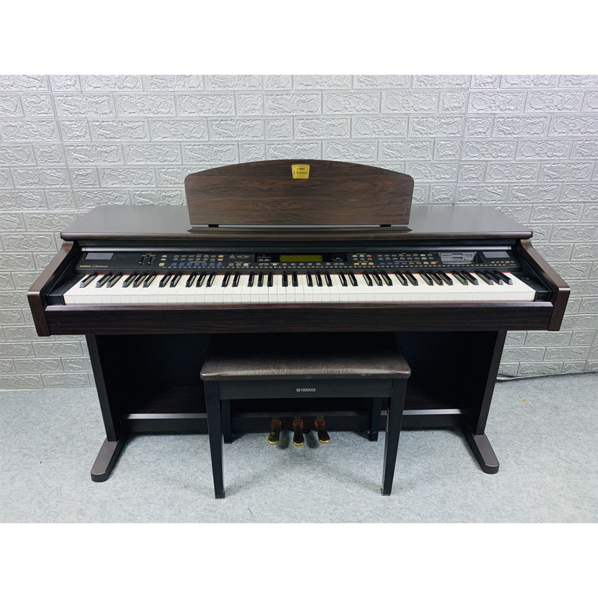 Đàn Piano Điện Yamaha CVP201