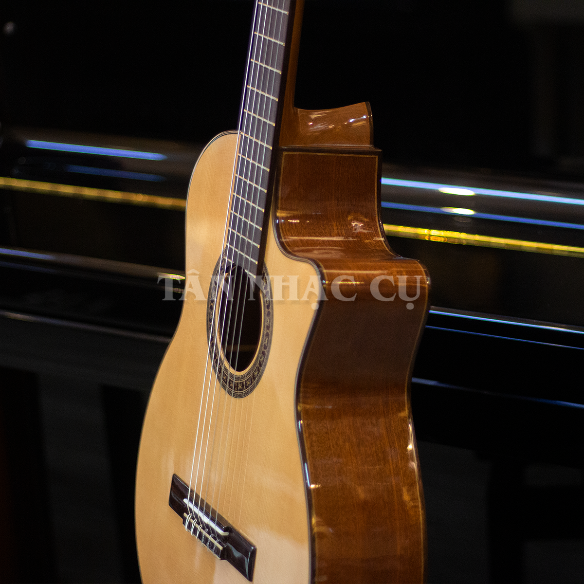 Đàn Guitar Ba Đờn C450J Classic