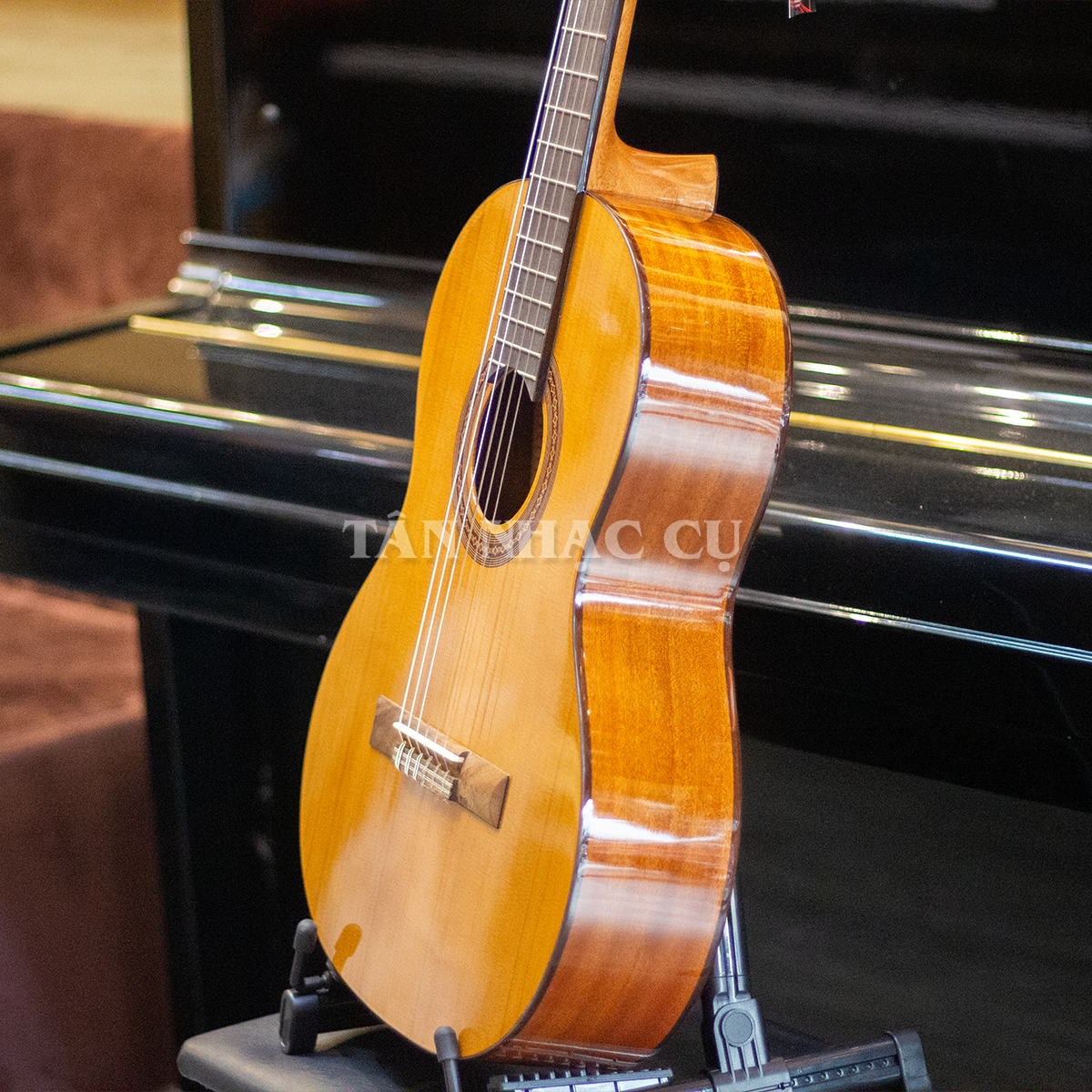 Đàn Guitar Classic Cordoba Dolce