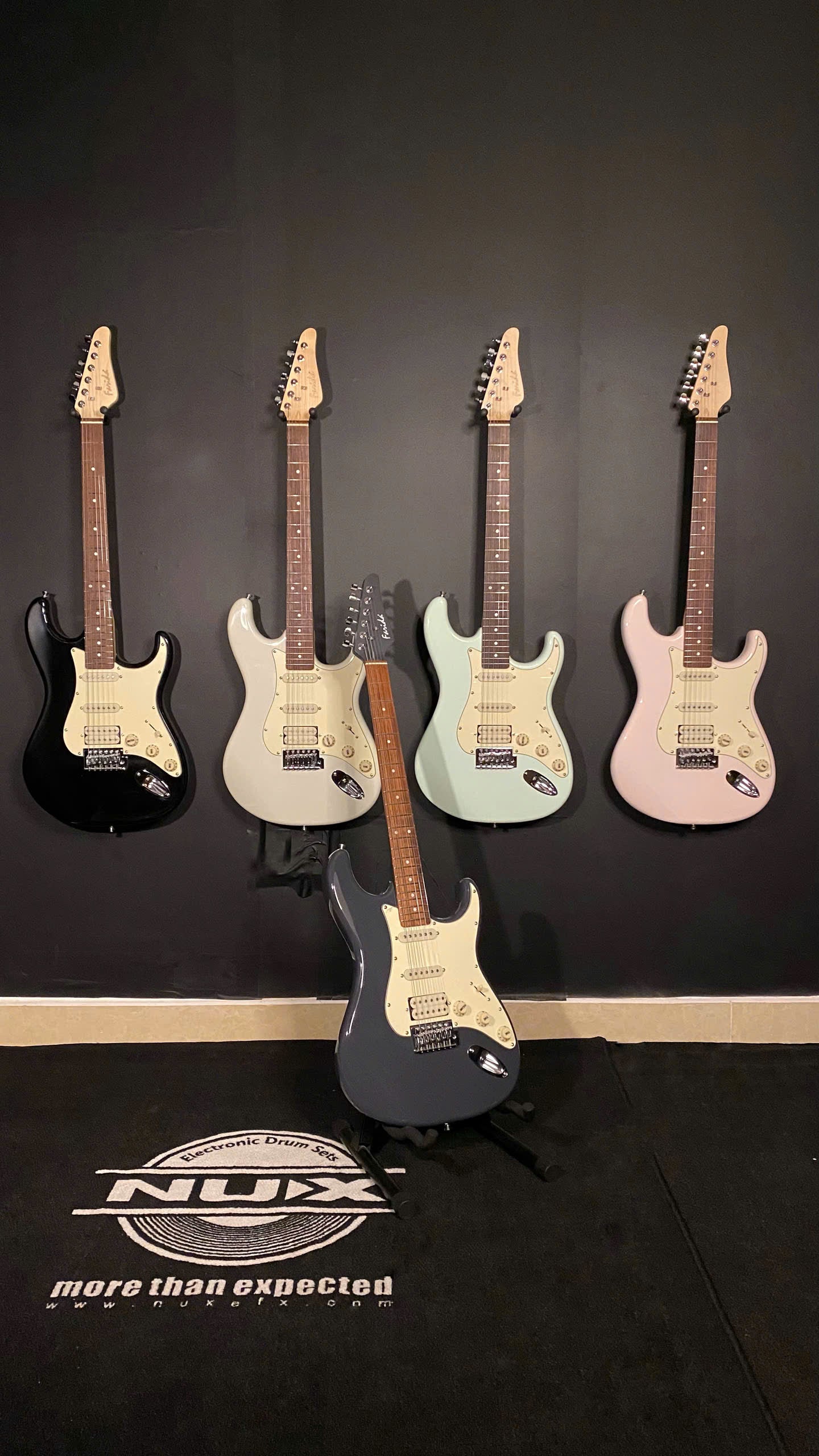 Đàn Guitar Điện Farida F2020 HSS Electric Guitar,