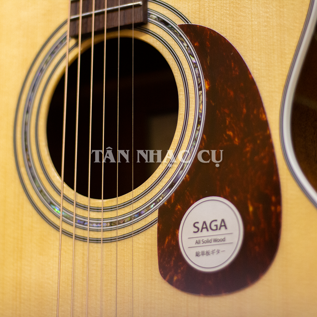 Đàn Guitar Saga A1GC Pro Acoustic