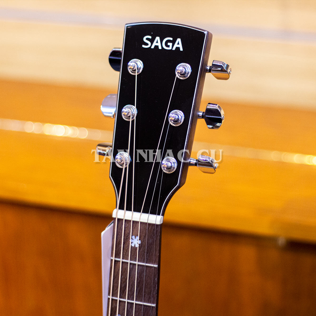 Đàn Guitar Saga A1GC Pro Acoustic