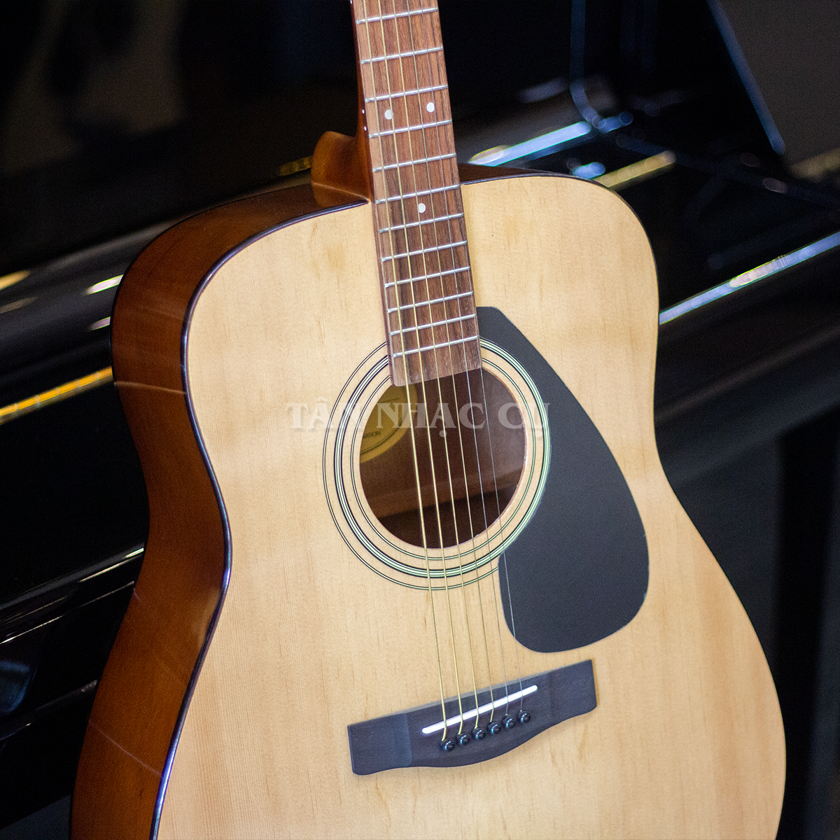 Đàn Guitar Yamaha F310 Acoustic