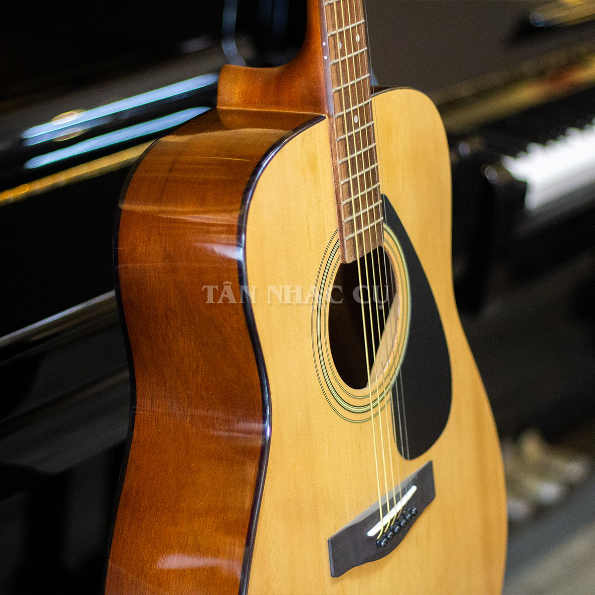 Đàn Guitar Yamaha F310 Acoustic