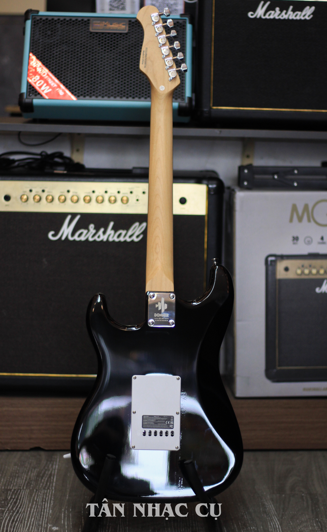 Đàn Guitar Điện Donner DST100 HSS Purpleheart Fingerboard