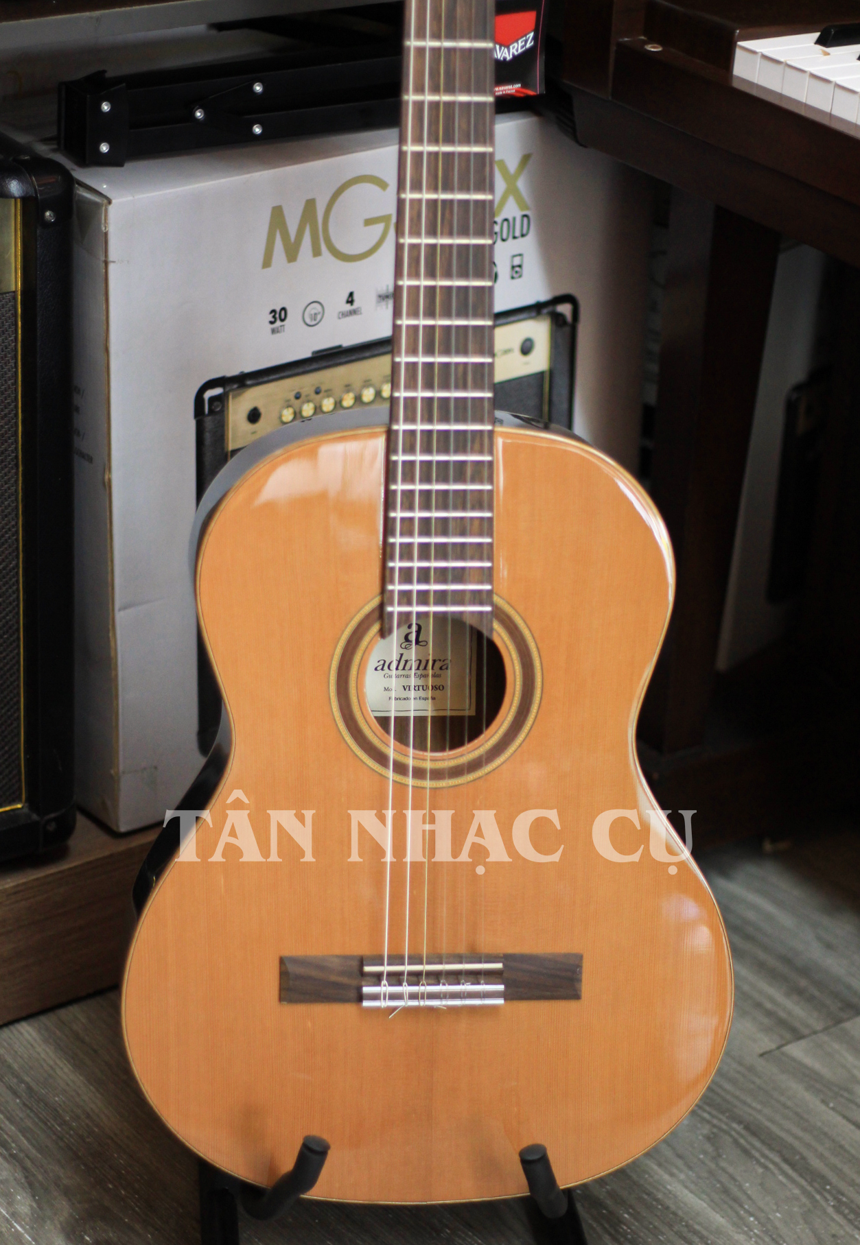 Đàn Guitar Classic Admira Virtuoso
