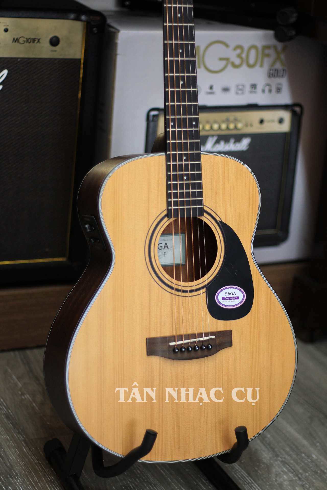 Đàn Guitar Saga GS600E Acoustic, Natural w/Bag