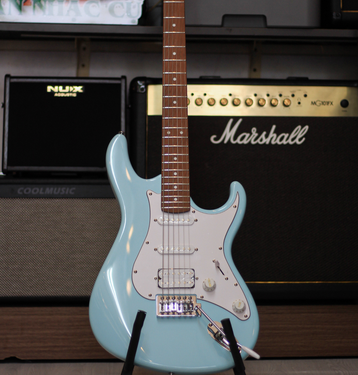 Đàn Guitar Điện Cort G Series G110 HSS Electric Guitar, Jatoba Fingerboard, Sky Blue