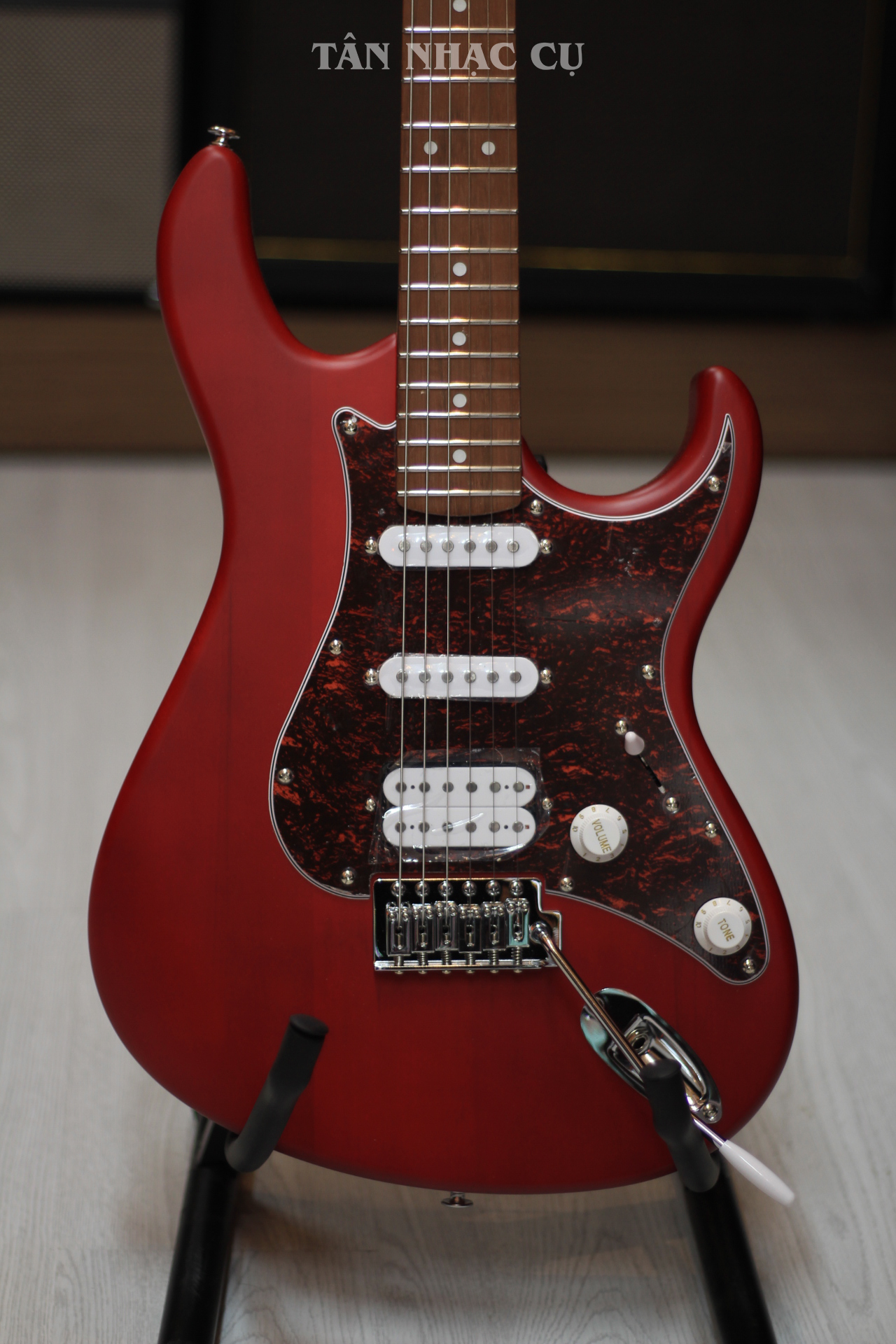 Đàn Guitar Điện Cort G Series G110 HSS Electric Guitar, Jatoba Fingerboard, Open Pore Black Cherry