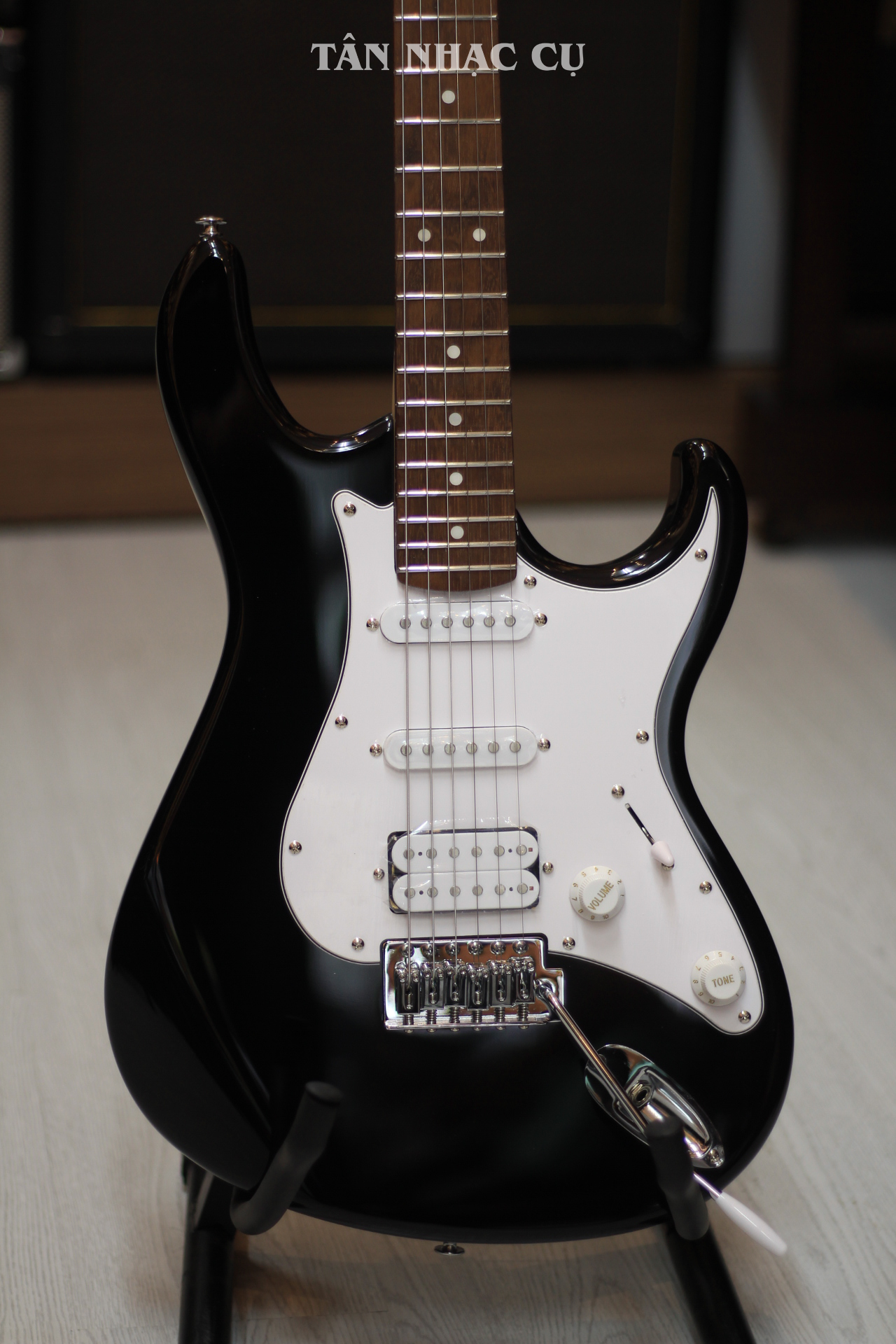 Đàn Guitar Điện Cort G Series G110 HSS Electric Guitar, Jatoba Fingerboard, Artic Black