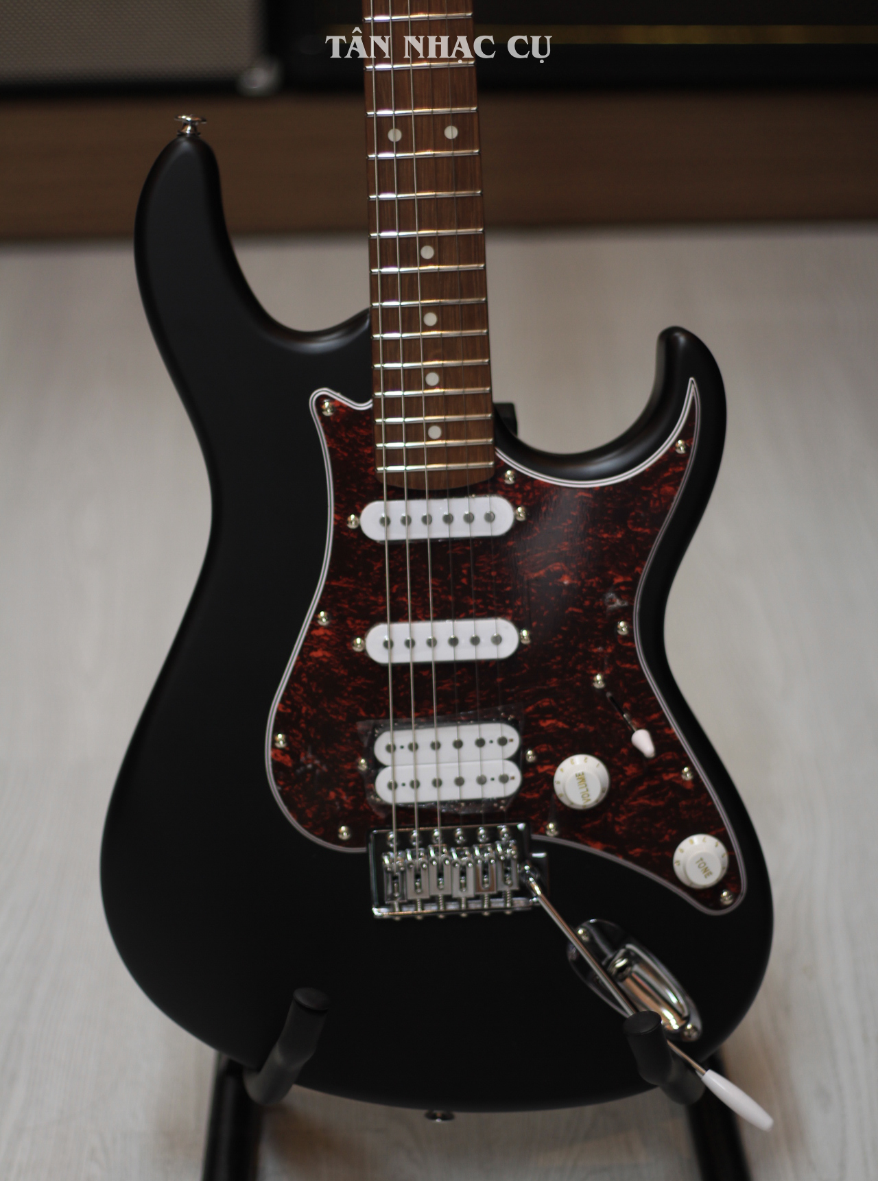 Đàn Guitar Điện Cort G Series G110 HSS Electric Guitar, Jatoba Fingerboard, Open Pore Black