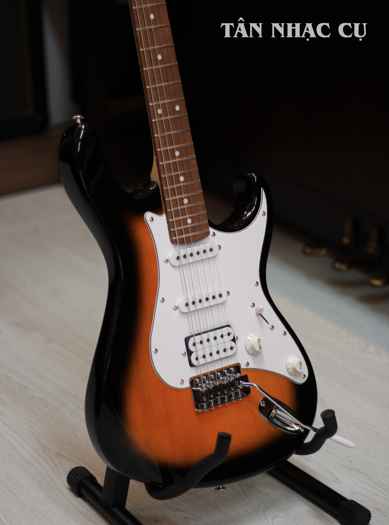 Đàn Guitar Điện Cort G Series G110 HSS Electric Guitar, Jatoba Fingerboard, 2 Color Sunburst