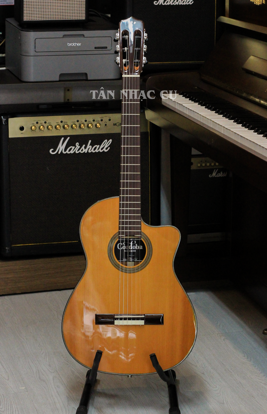 Đàn Guitar Classic Cordoba Fusion 12 Natural CD Cedar