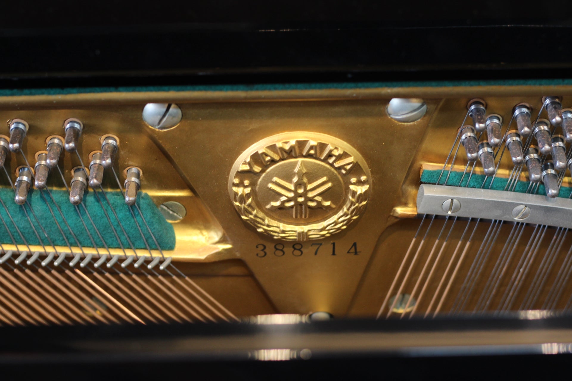 Đàn Piano Cơ Upright Yamaha U3C