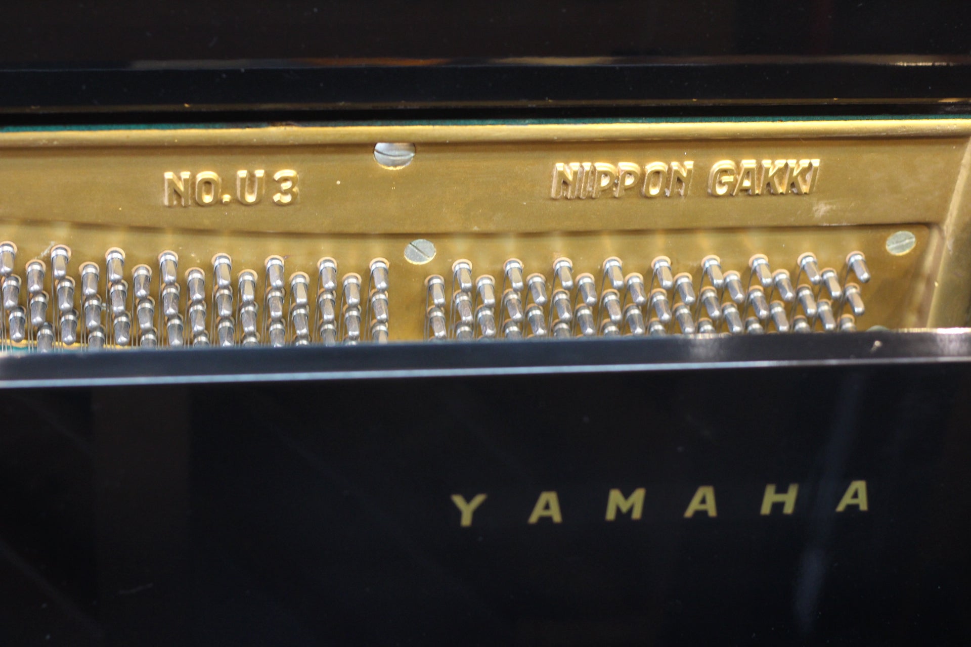 Đàn Piano Cơ Upright Yamaha U3C