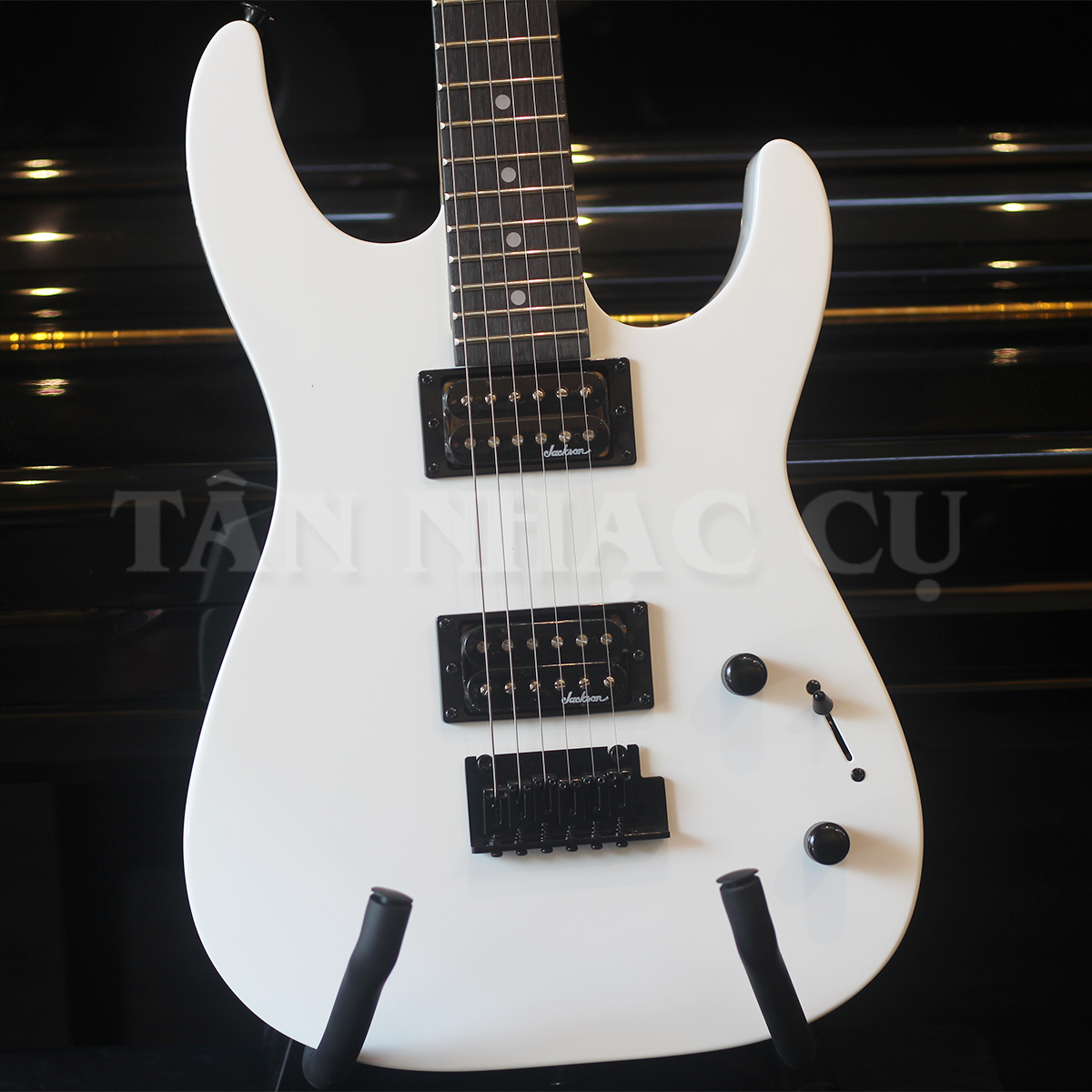 Đàn Guitar Điện Jackson Dinky JS11 HH Electric Guitar, Amaranth Fingerboard, Gloss White #2910121576