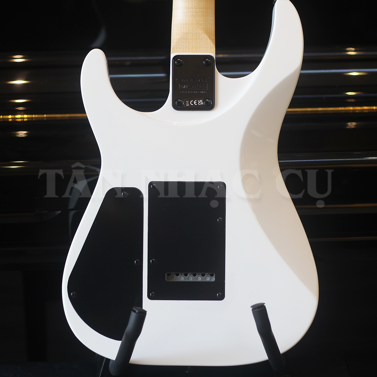 Đàn Guitar Điện Jackson Dinky JS11 HH Electric Guitar, Amaranth Fingerboard, Gloss White #2910121576