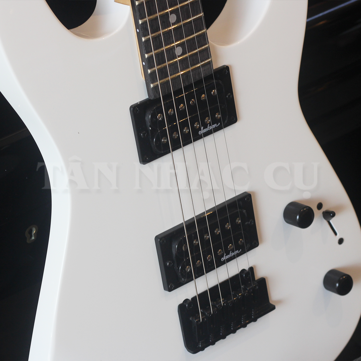 Đàn Guitar Điện Jackson Dinky JS11, Amaranth Fingerboard, Gloss White