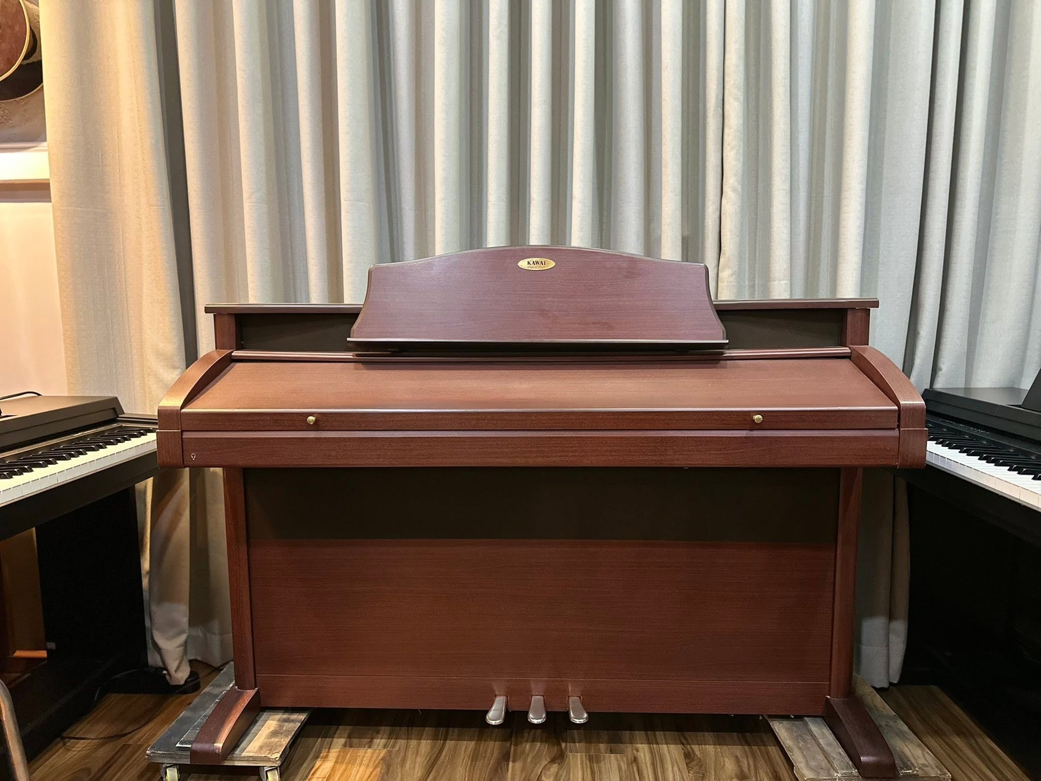 Đàn Piano Điện Kawai PW1200