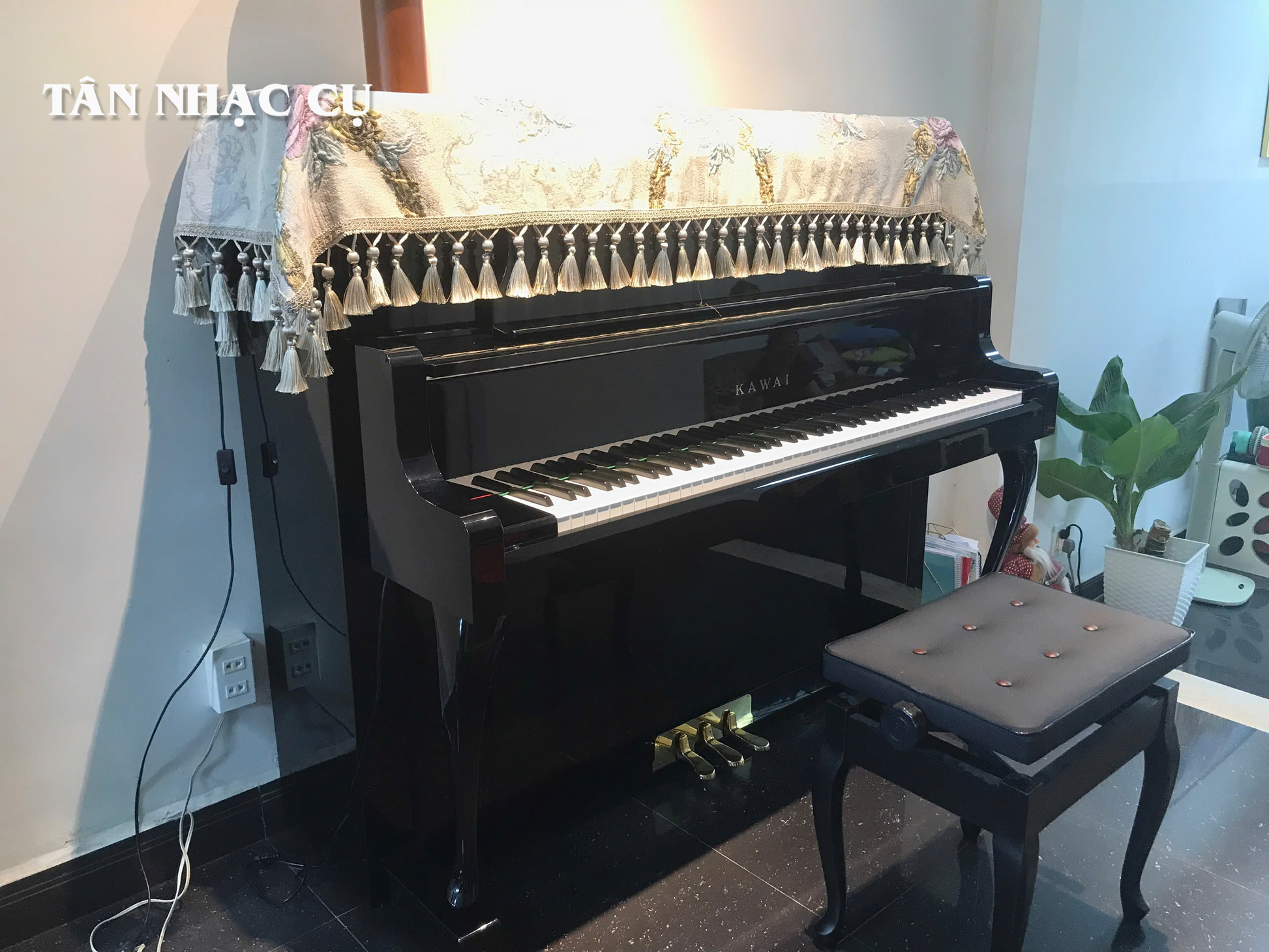 Đàn Piano Cơ Upright Kawai DS80