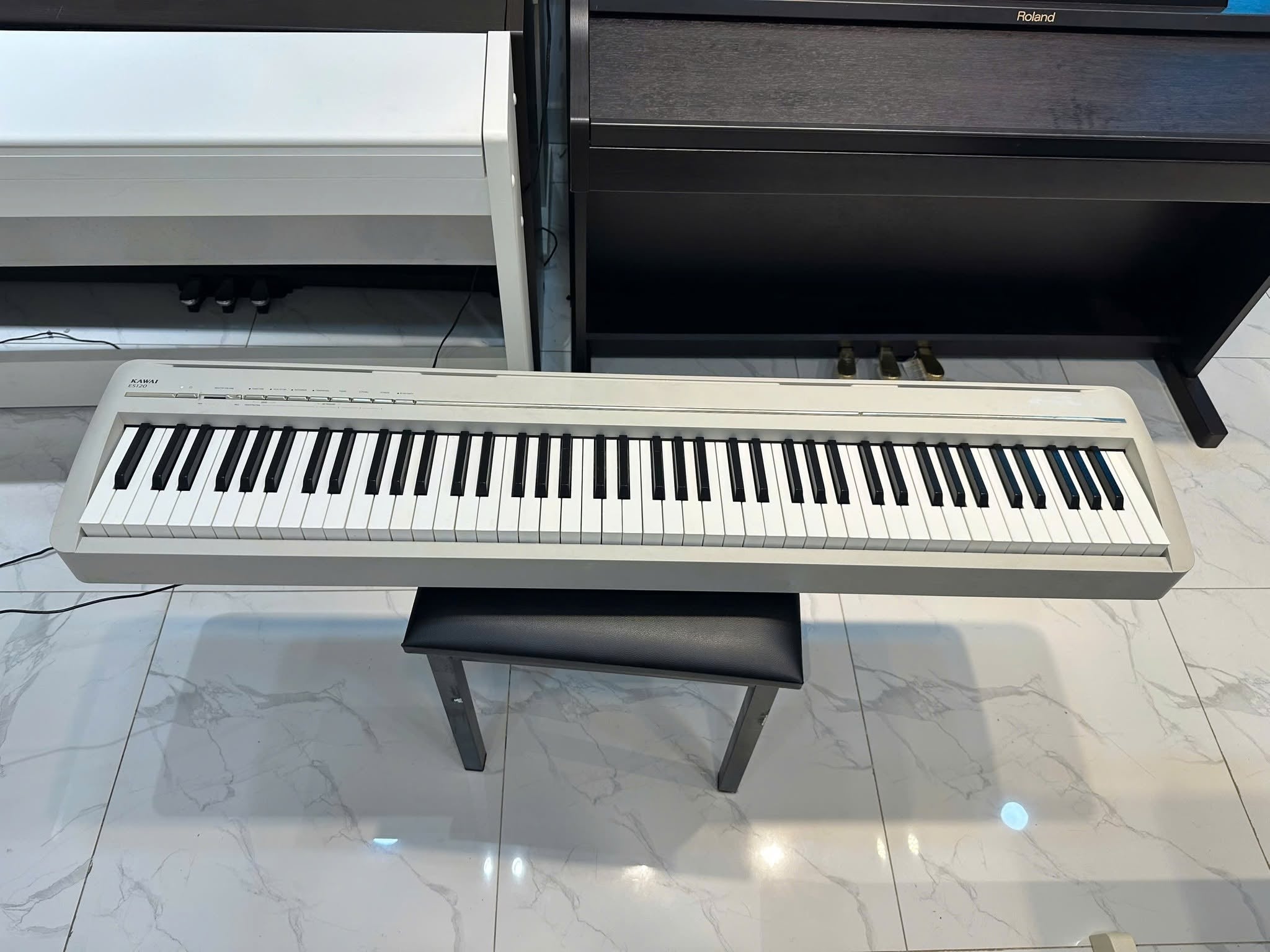 Đàn Piano Điện Kawai ES120