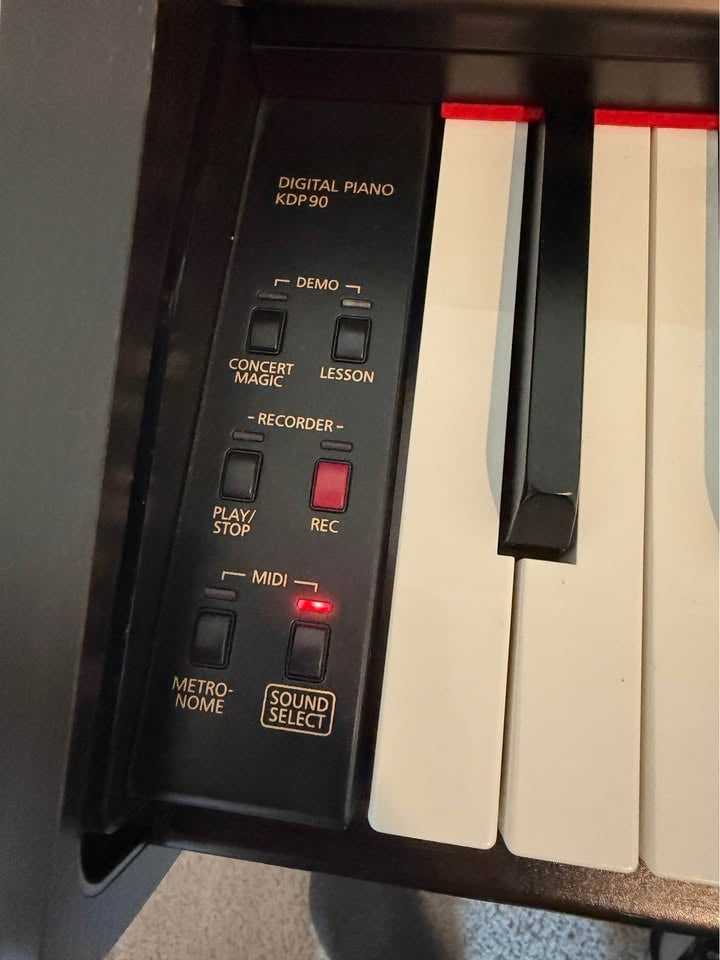Đàn Piano Điện Kawai KDP90